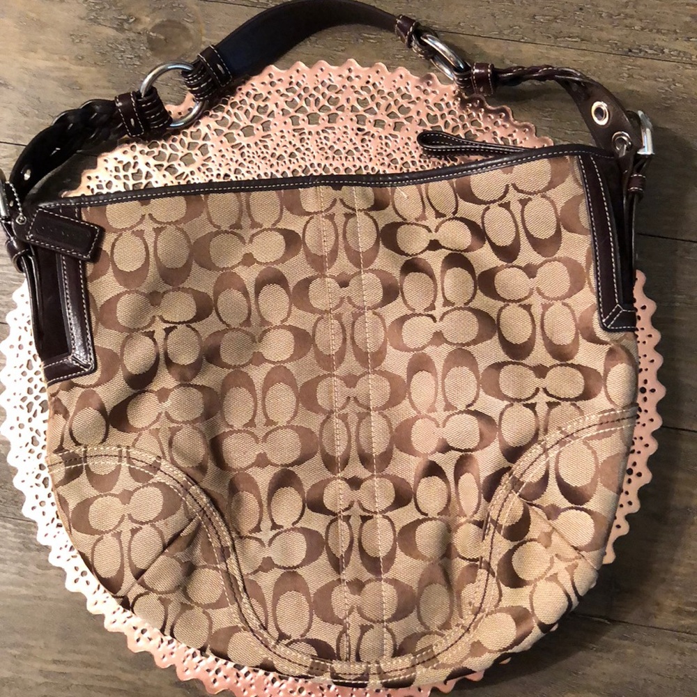 ***Authentic Coach Handbag***